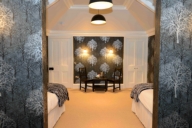 Contemporary twin room